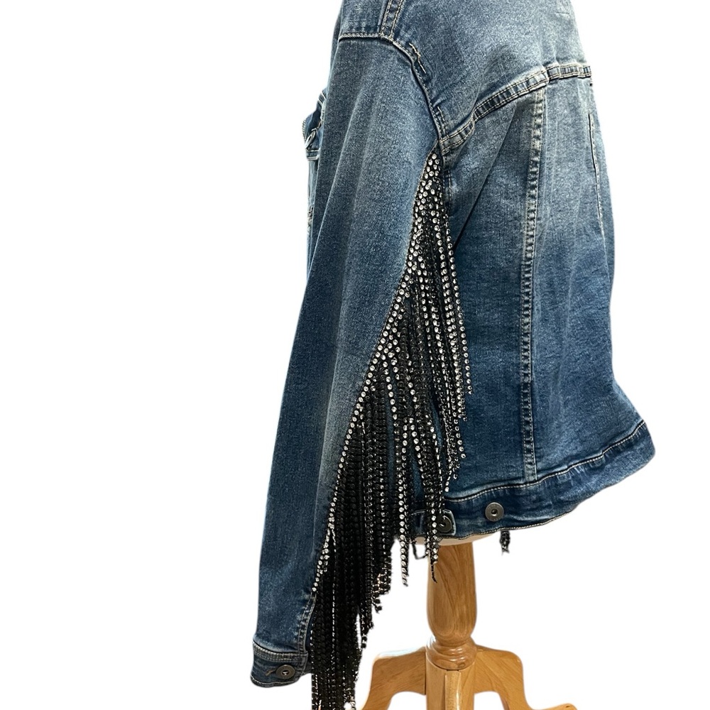 Torrid Denim Western Trucker Jacket with Rhinestone and Black Metallic Fringe 4 - Picture 7 of 14
